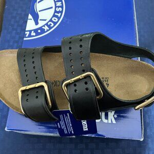 Milano Big Buckle size 41